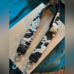 Marc Jacobs Camo strap